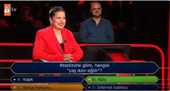 Kim Milyoner Olmak İster'de ilginç anlar! Oktay Kaynarca dondu kaldı 2