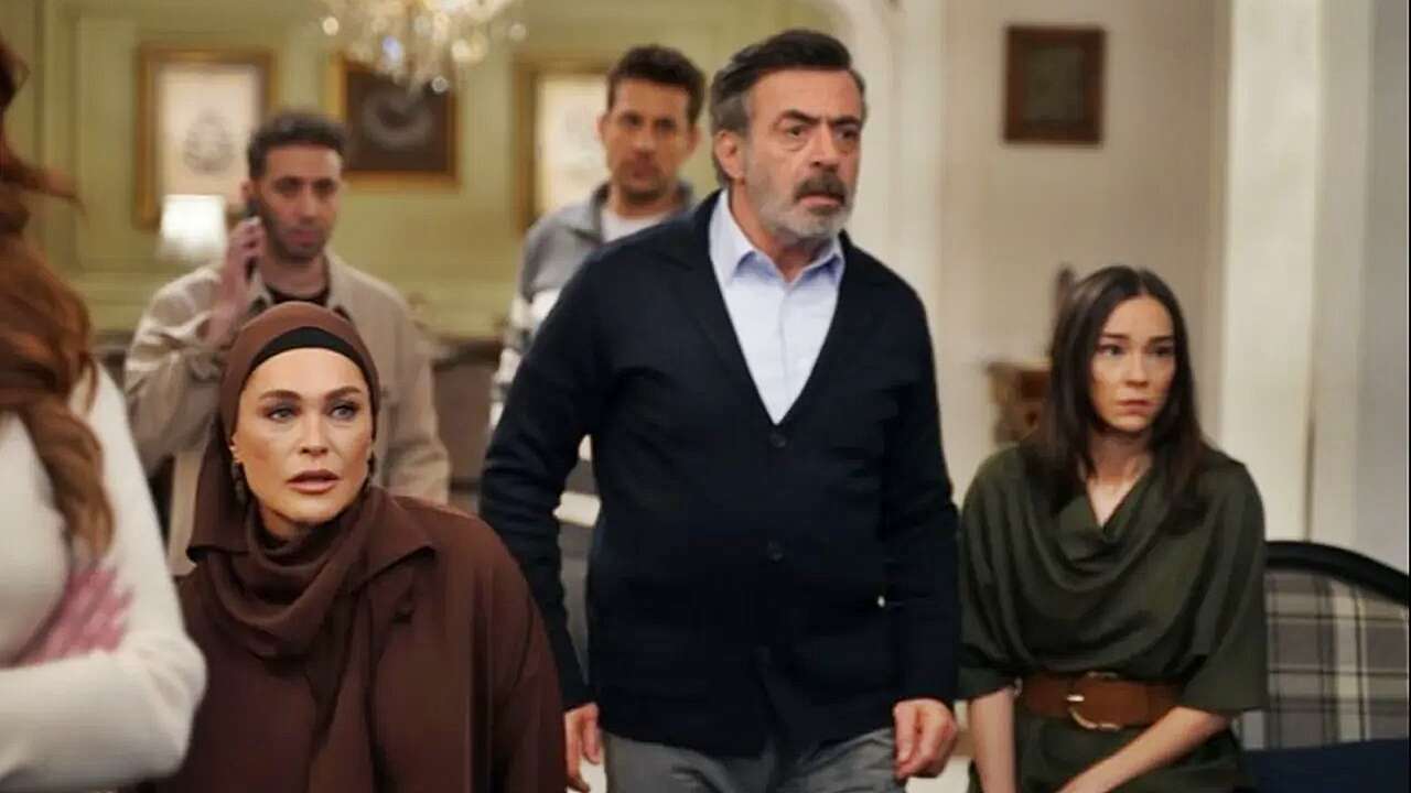 Tartışmalı sahneler Hülya Avşar'ın dizisinin sonu oldu