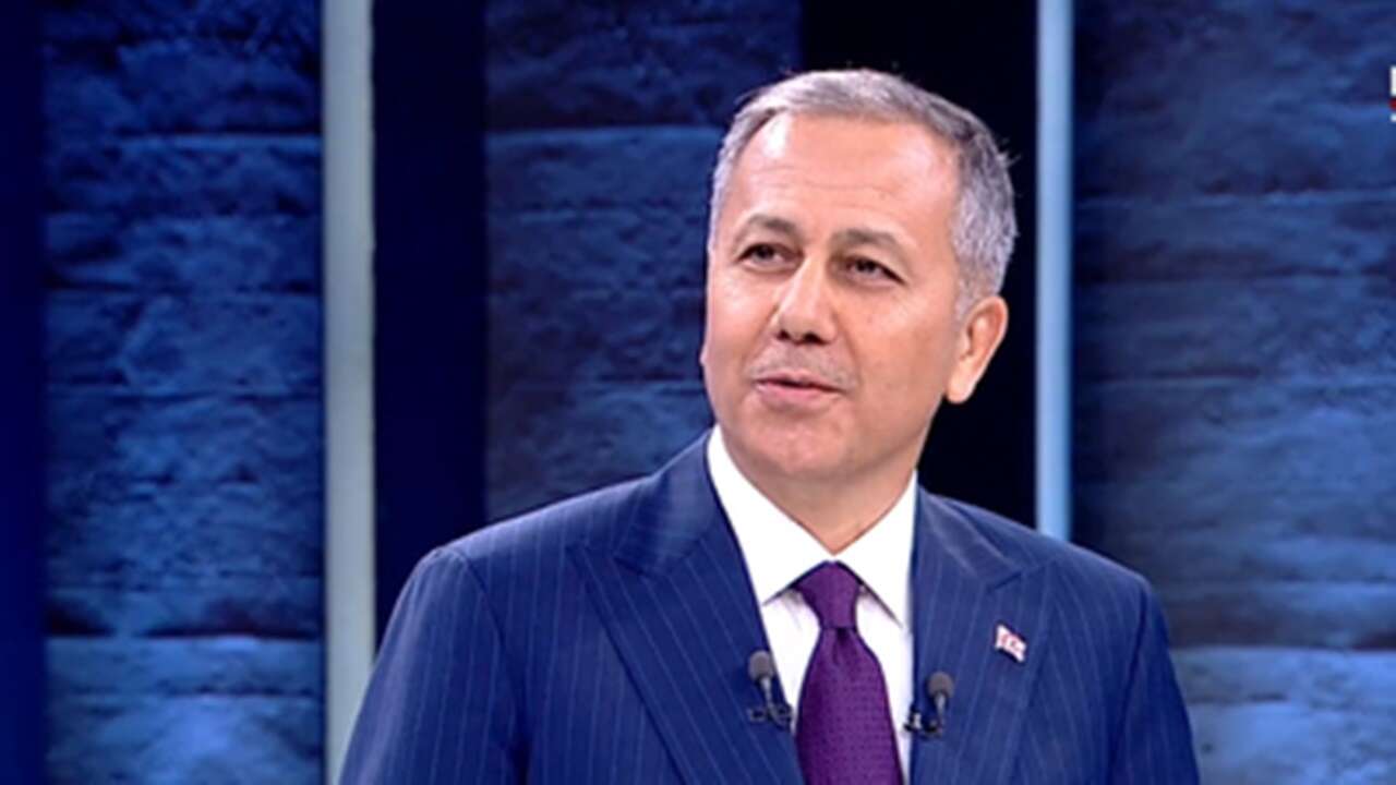 Ali Yerlikaya'dan Özgür Özel'e çok ağır sözler! Açtı ağzını yumdu gözünü