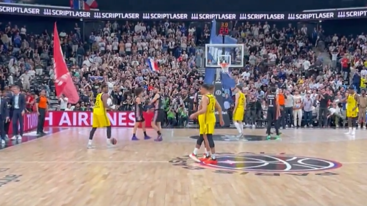 Fenerbahçe Beko, Paris'te tarih yazdı! 7. kez Final Four'a yükseldi