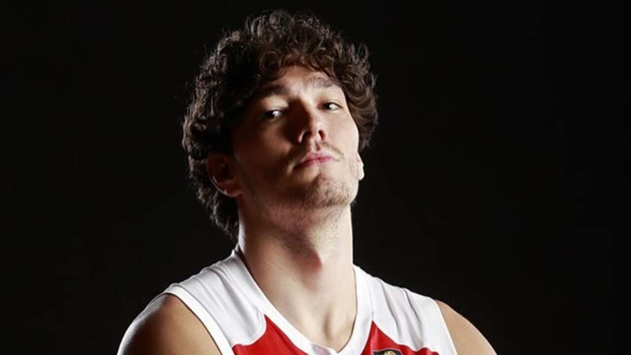 Cedi Osman'ın 19 Mayıs paylaşımı Yunanistan'ı çıldırttı!