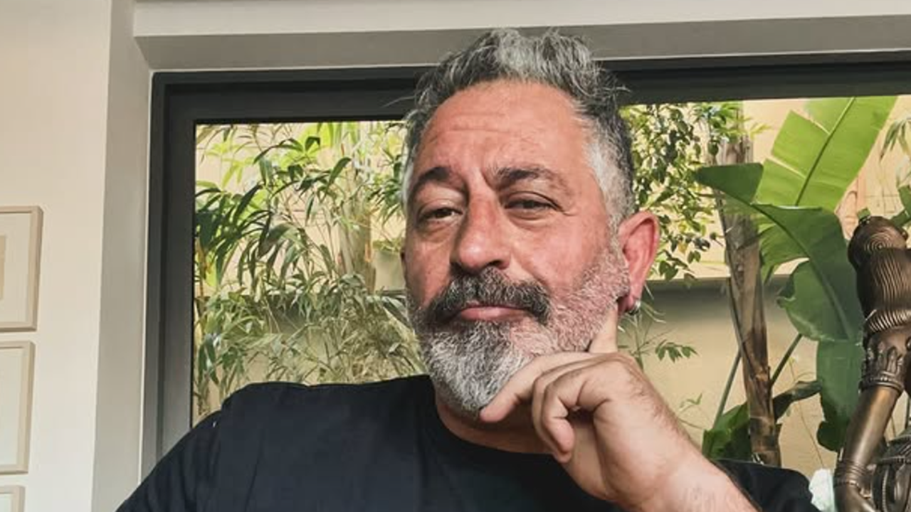 Cem Yılmaz'dan olay espri: Bu kez kayyım atamalarını diline doladı