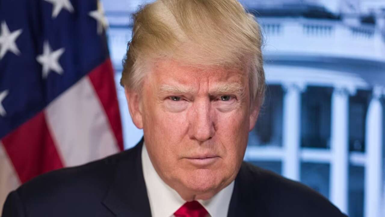 Trump'ın akıllı telefonu piyasaya çıkıyor: Fiyatı ve özellikleri belli oldu