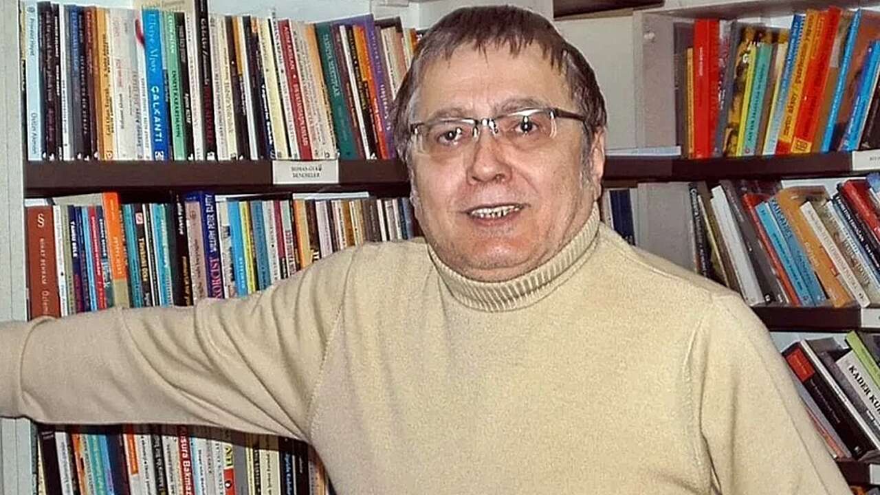 Türk basının duayen ismi Hikmet Çetinkaya hayatını kaybetti