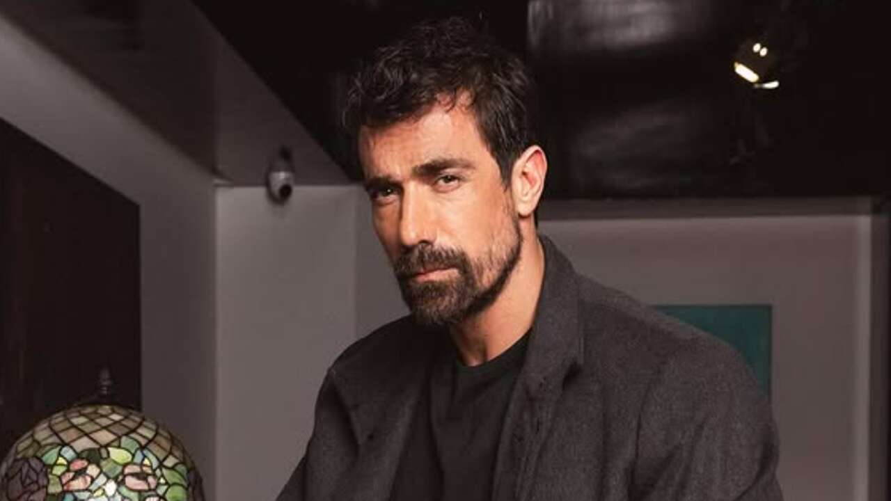 Ünlü oyuncu İbrahim Çelikkol'dan hayranlarına çifte müjde