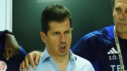 Türkiye defteri kapandı: Antalyaspor'dan ayrılan Emre Belözoğlu'ndan sürpriz rota