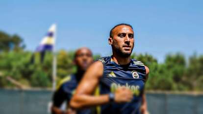 Cenk Tosun'dan kadro dışı kararına idmanlı cevap