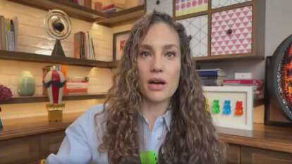 Nevşin Mengü’den Beklenmedik Eleştiri: “Ne Olursa Olsun Oy Veriliyor”