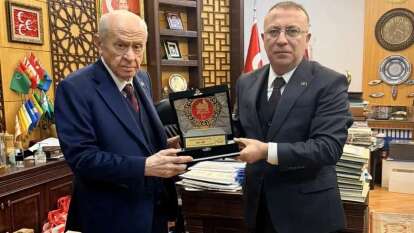 ''MHP'ye sızan ajan'' sözleri istifa getirdi: İzzet Ulvi Yönter görevi bıraktı