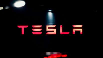 Tesla'da kriz! Üretim hattı durduruldu, işçiler eve gönderildi