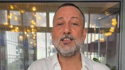 Şenlendirici ailesinde bebek sevinci: İlk toruna Sibel Can, ikinci toruna davul zurna